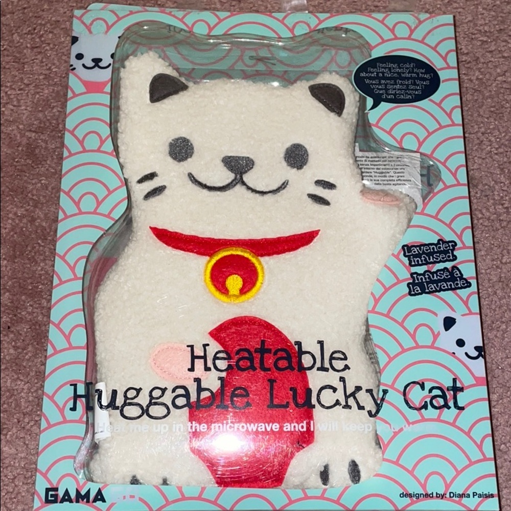 Heatable plush